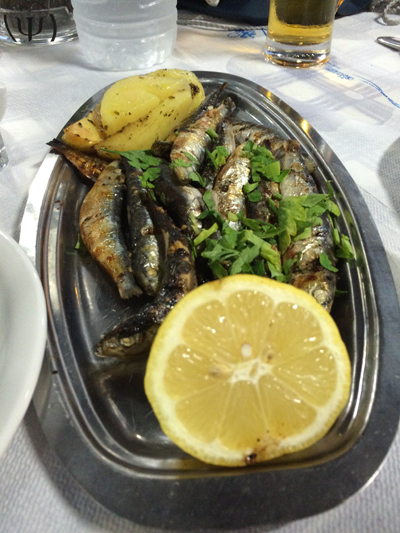 Sardines at Taverna Ellinis, Palloi